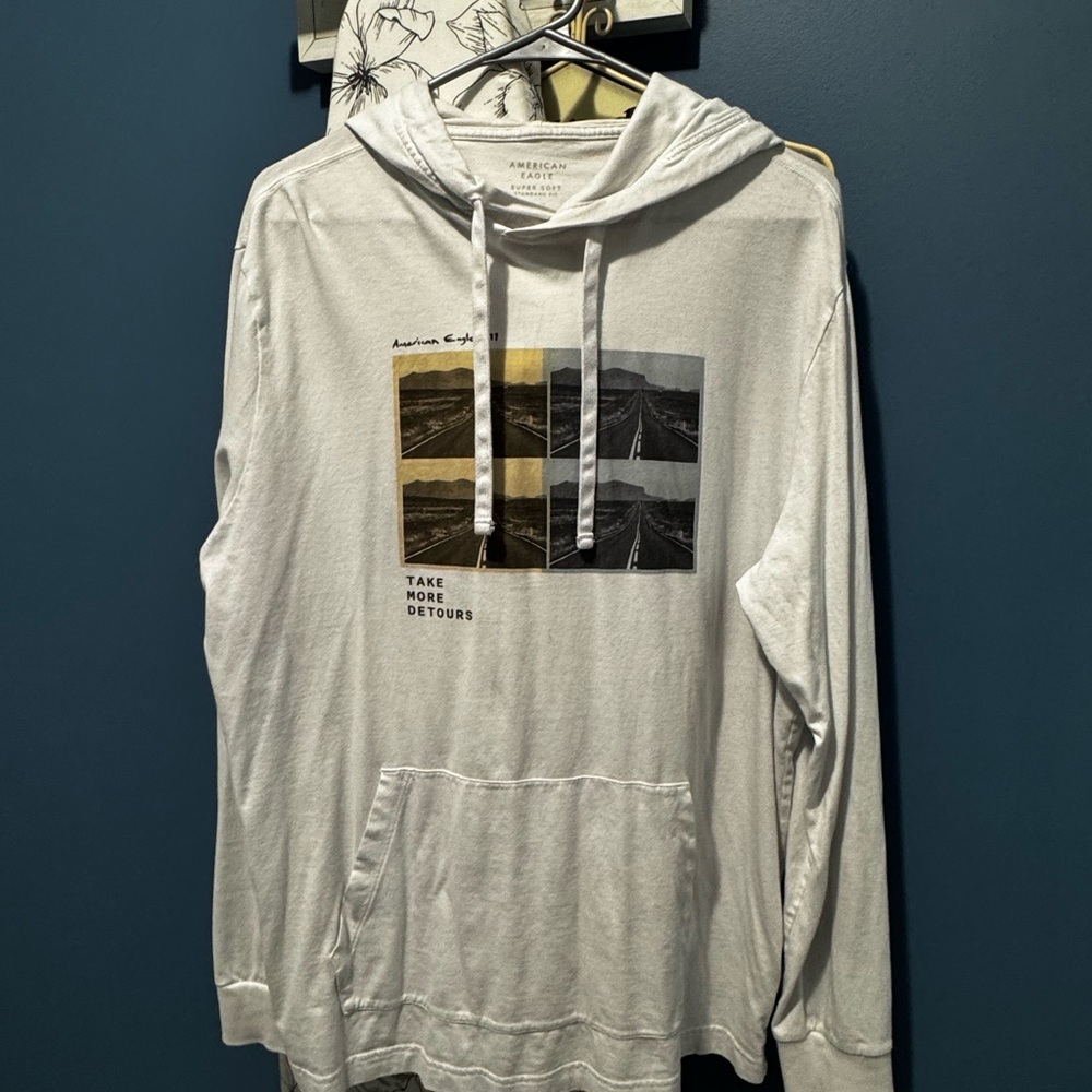 American Eagle Outfitters White Scenic Graphic Sweater